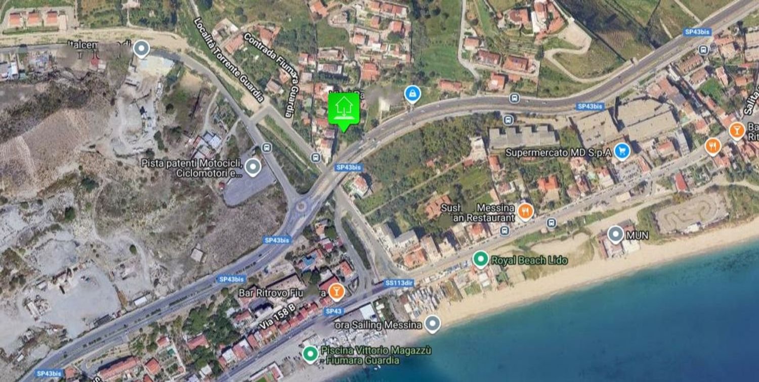  Land in Messina, Italy No. 334667