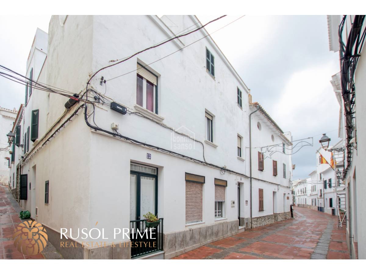 5 bedrooms Townhouse in Es Mercadal, Spain No. 1418