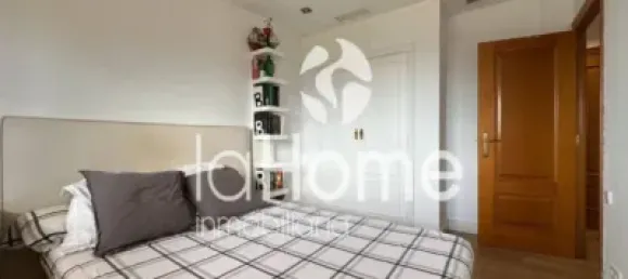 Casa T6 em Paterna, Spain N.º 190605 38