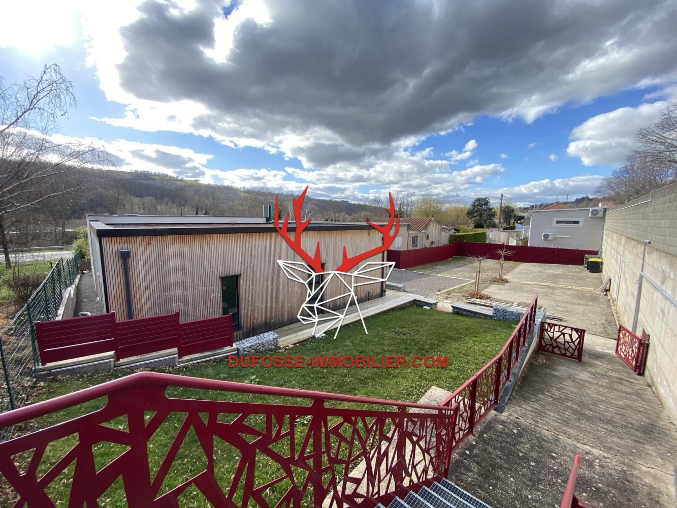  عقار تجاري في La Fouillouse, France 319متر مربع رقم 270289