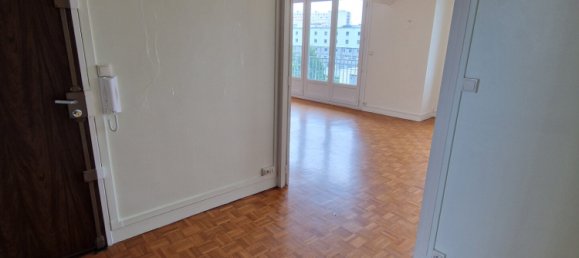 1 bedroom Apartment in Orleans, France No. 222766 7