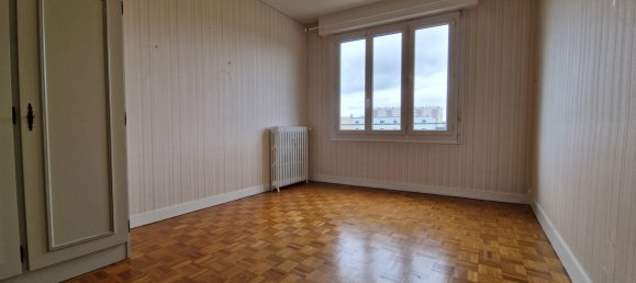 1 bedroom Apartment in Orleans, France No. 222766 6