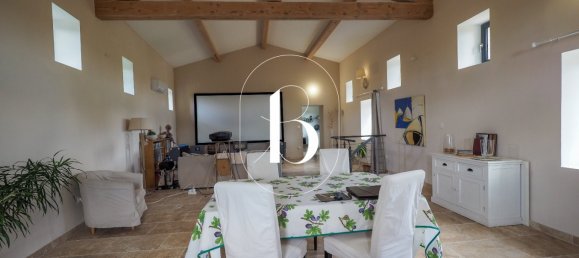 6 bedrooms House in Uzes, France No. 293697 14
