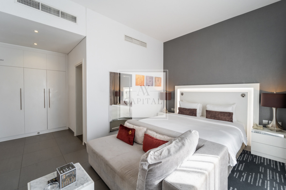 31.3m² Apartment in Dubai Marina, UAE No. 52163