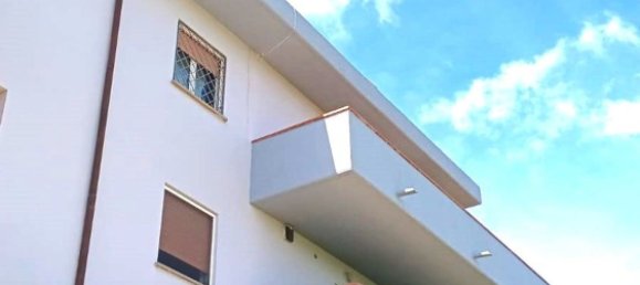 6 bedrooms Penthouse in Gualdo Cattaneo, Italy No. 342935 3