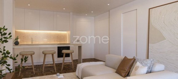 578m² Commercial property in Funchal, Portugal No. 83464 8