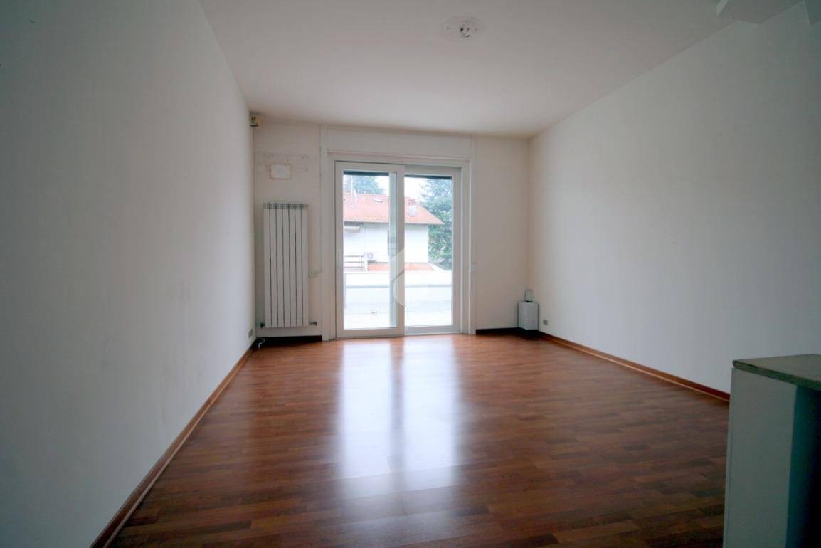 Вилла с 2 спальнями в Кассано Маньяго, Италия № 113728