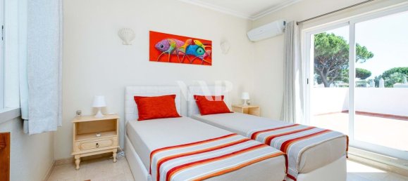 Casa de 5 dormitorios en Quarteira, Portugal No. 136671 25