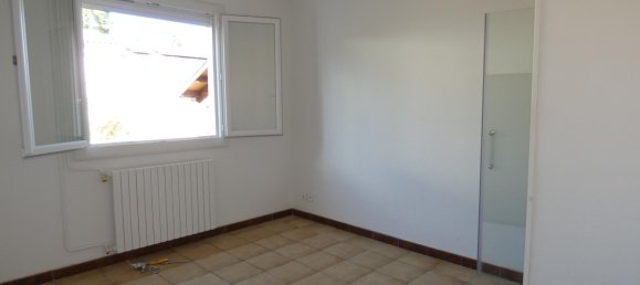 Villa de 3 dormitorios en Occitanie, France No. 337282 8