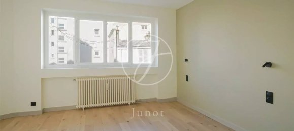 2 Schlafzimmer Wohnung in Paris, France, Nr. 167018 19
