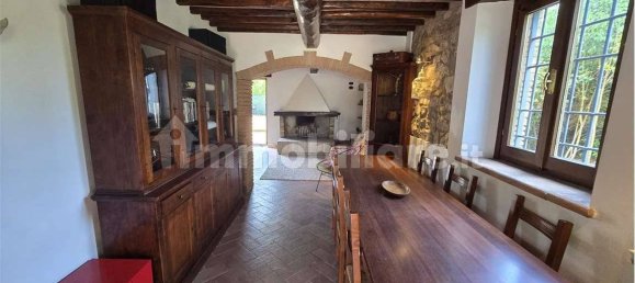 3 bedrooms House in Collazzone, Italy No. 266117 3