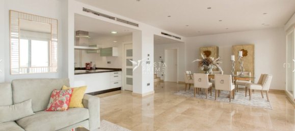 4 bedrooms Villa in Moraira, Spain No. 88390 3