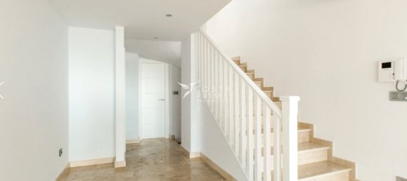 4 bedrooms Villa in Moraira, Spain No. 88390 10