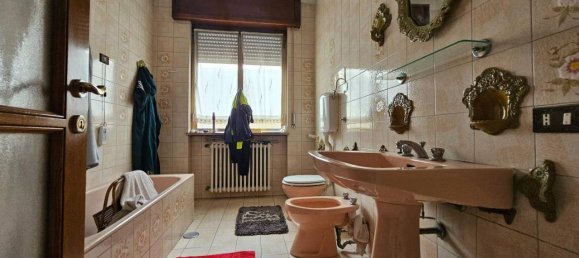 8 rooms Villa in Villa d'Almè, Italy No. 25422 21