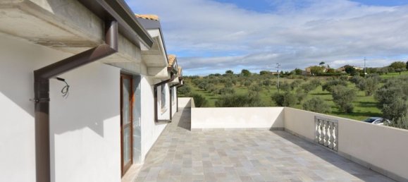 12-Zimmer Haus in Cepagatti, Italy, Nr. 254288 9