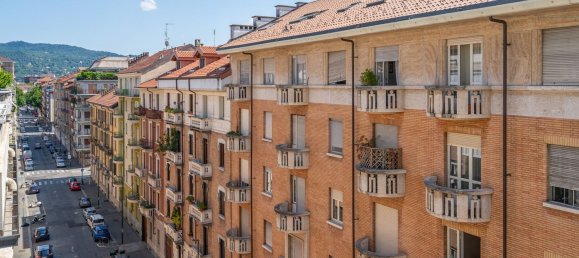 4 bedrooms Apartment in Turin, Italy No. 334711 37