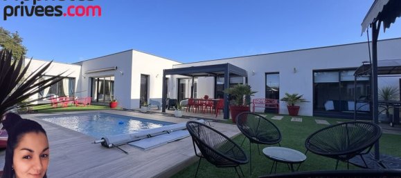 4 bedrooms Villa in La Turballe, France No. 285800 11