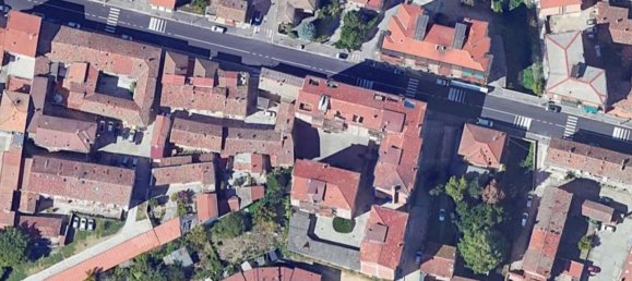 5 rooms Apartment in Pavia, Italy No. 306702 2