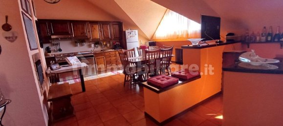 5 bedrooms Villa in Inverigo, Italy No. 360390 6