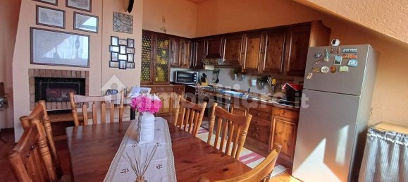 5 bedrooms Villa in Inverigo, Italy No. 360390 12