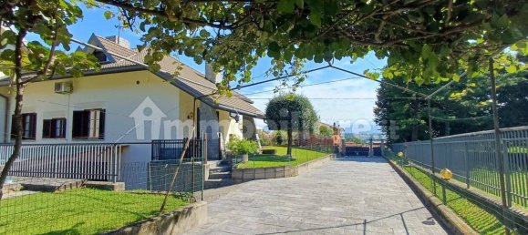 5 bedrooms Villa in Inverigo, Italy No. 360390 34