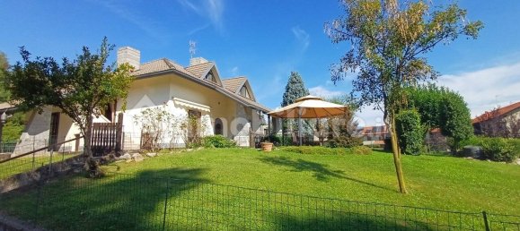 5 bedrooms Villa in Inverigo, Italy No. 360390 27