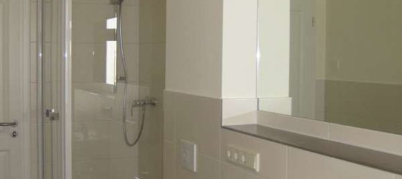 Квартира с 2 спальнями в Дрезден, Германия № 111827 4