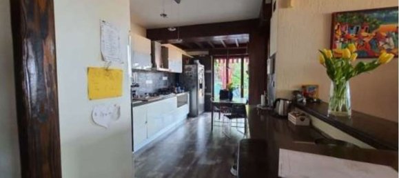 3-salle Villa à Maccagno con Pino e Veddasca, Italy No. 11829 25