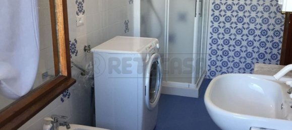 2-salle Appartement à Crema, Italy No. 333735 17