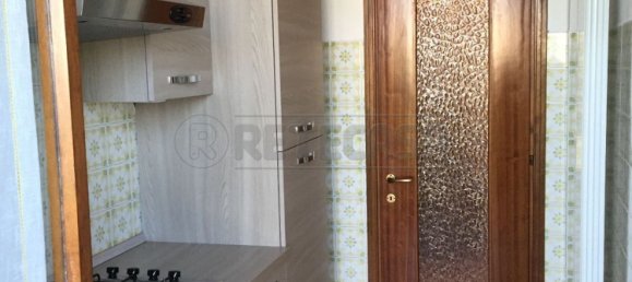 2-salle Appartement à Crema, Italy No. 333735 11