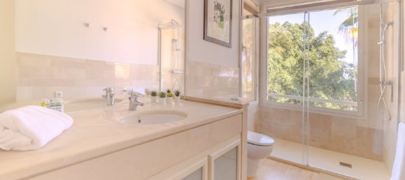 3 Schlafzimmer Penthouse in Marbella, Spain, Nr. 136746 27