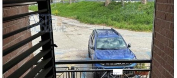 6-salle Appartement à Loreto, Italy No. 263229 12