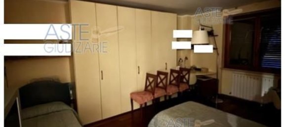 6-salle Appartement à Loreto, Italy No. 263229 9