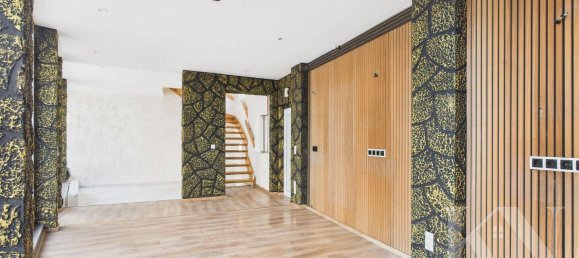 2غرفة عقار تجاري في Neunkirchen, Germany رقم 246861 6