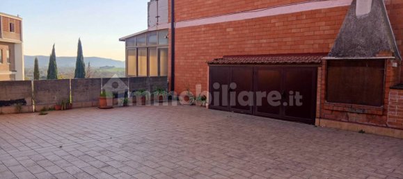 2 bedrooms Apartment in Terni, Italy No. 352101 6
