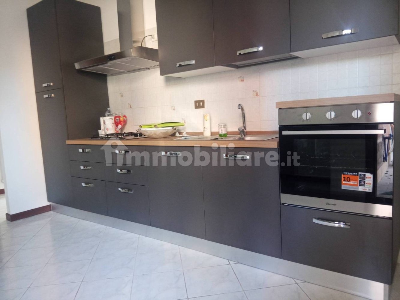 2 bedrooms Apartment in Terni, Italy No. 352101