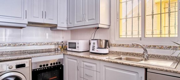 3 bedrooms House in Los Montesinos, Spain No. 176427 3