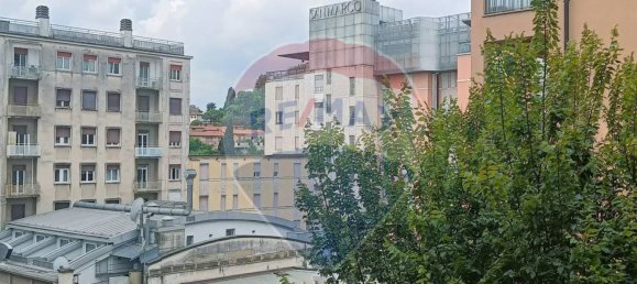 2 chambres Appartement à Bergamo, Italy No. 352705 9