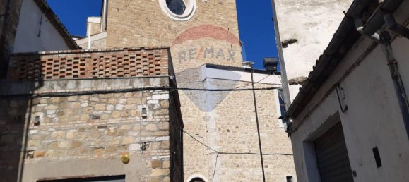 Estudio en Rocchetta Sant'Antonio, Italy No. 14588 5