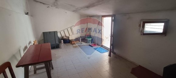 Estudio en Rocchetta Sant'Antonio, Italy No. 14588 21