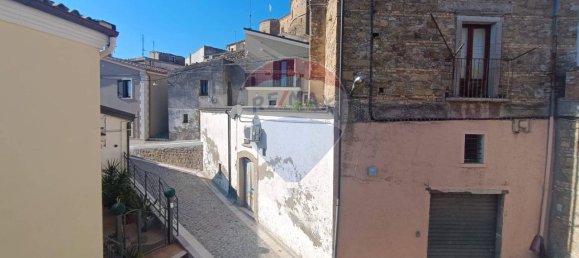 Estudio en Rocchetta Sant'Antonio, Italy No. 14588 28