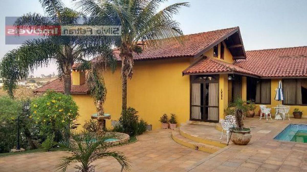 Дом с 8 спальнями в Сан-Паулу, Бразилия № 440484