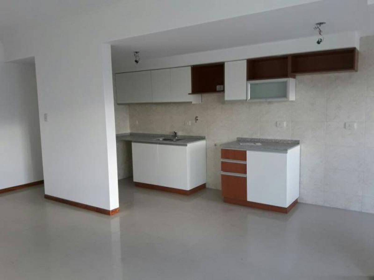 Studio in Avellaneda, Argentina, Nr. 16243