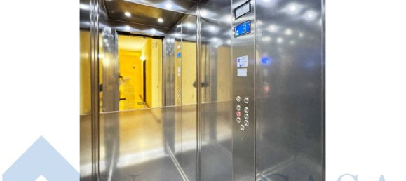 2 chambres Appartement à Milan, Italy No. 260655 5