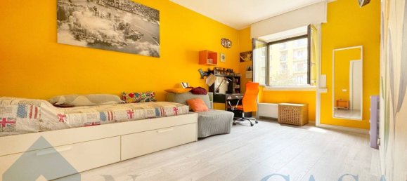 2 chambres Appartement à Milan, Italy No. 260655 18