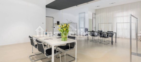 Офис с 1 комнатой в Куарто д’Альтино, Италия № 211128 6