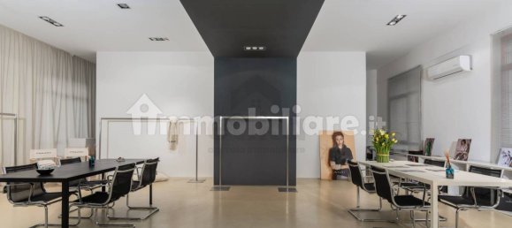 Офис с 1 комнатой в Куарто д’Альтино, Италия № 211128 3