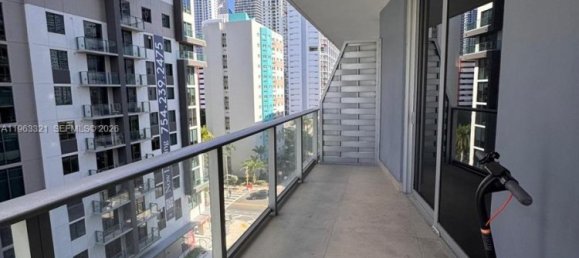 1 Schlafzimmer Gewerbliche Immobilien in Miami, USA, Nr. 615571 12