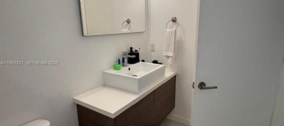 1 Schlafzimmer Gewerbliche Immobilien in Miami, USA, Nr. 615571 11