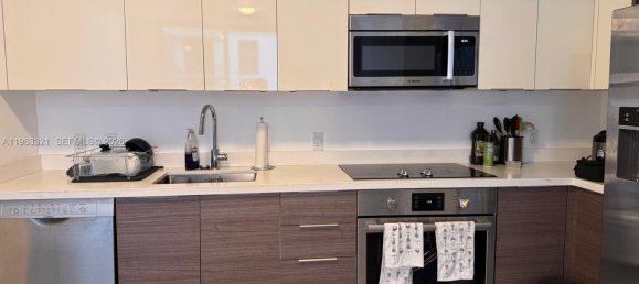 1 Schlafzimmer Gewerbliche Immobilien in Miami, USA, Nr. 615571 18